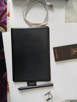 Wacom One CTL-472 Tableta Digital Pequeña
