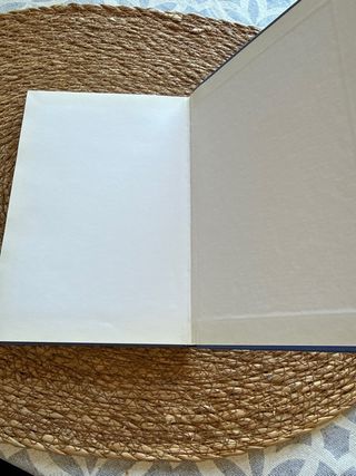 La Tumba De Piedra (Los Siete Enigmas-2)