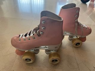 Patines 4 ruedas rosas
