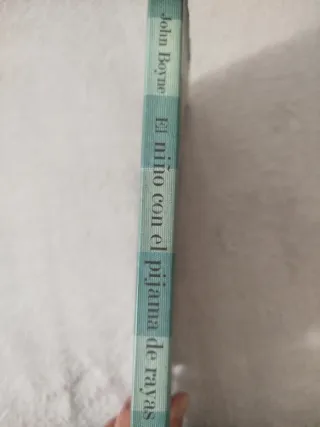 El Niño con el Pijama de Rayas (Spanish Edition)