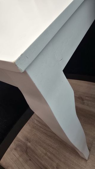 Mesa extensible y 4 sillas salón