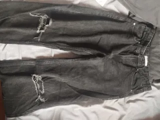 Vaqueros baggy negros rotos