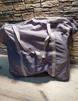 Lote Cuna Kinderkraft Lovi + Nutria Fisher Price