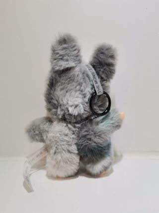 Peluche Labubu Gris Ojos Arcoíris
