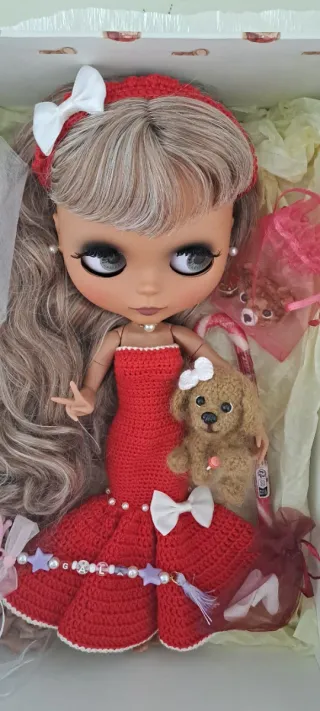 Caja Muñeca Blythe fake Vestido y Accesorios