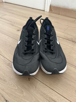 Zapatillas Nike Zoom Fly (con placa de carbono)