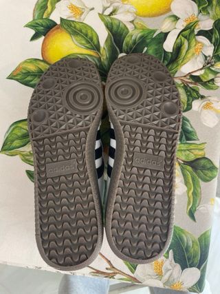 Adidas Samba Blancas y Negras