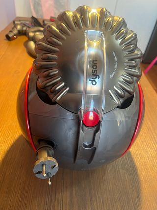Aspiradora Dyson Cinetic Big Ball Absolute 2