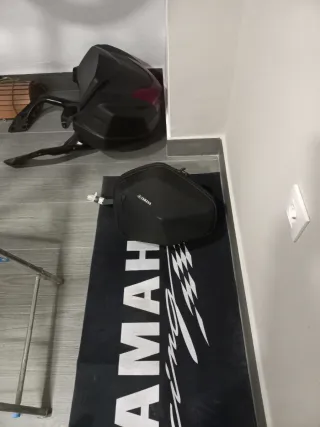 Maletas Laterales Yamaha Tracer Originales
