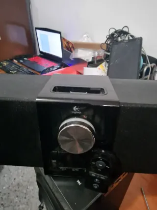 Radio Logitech Negra para ipods