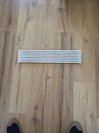 Rejilla ventilación nevera-horno blanca