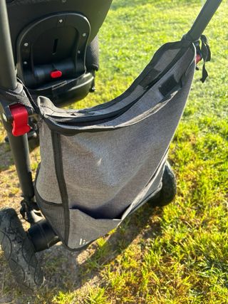 Triciclo multifunción Lionelo bebé rosa