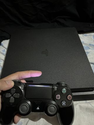 PS4 + 1 Mando