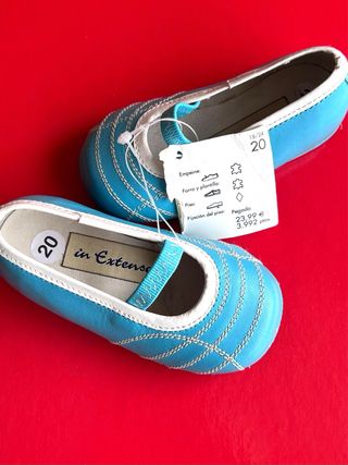 ZAPATOS MANOLETINAS DE PIEL NUEVAS