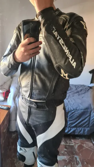 Mono Alpinestars Talla 50