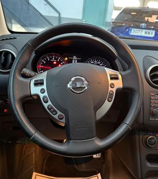 Nissan Qashqai 2.0 Tekna Premium 2011