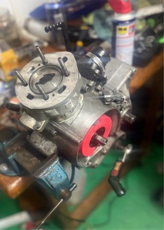Se preparan motores de 49cc