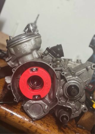 Se preparan motores de 49cc