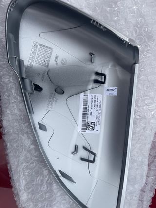 Carcasas retrovisor y direccionales Golf 8