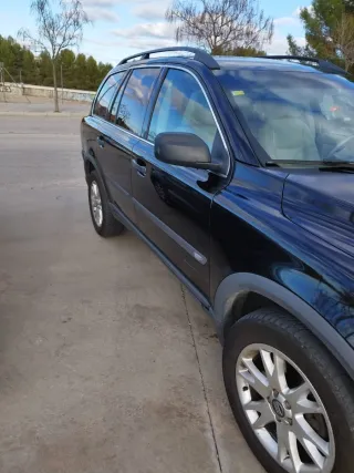 Volvo XC90 2005