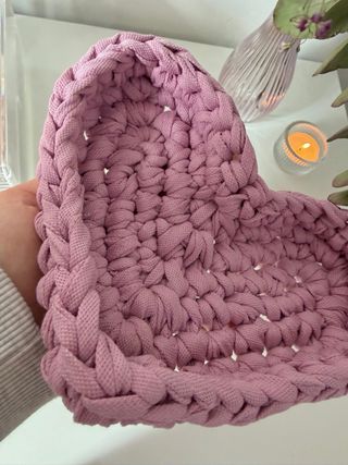 Joyero o plato llaves crochet corazón