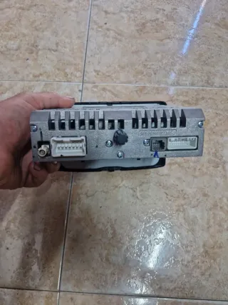 Radio Dacia Dokker con Bluetooth y USB