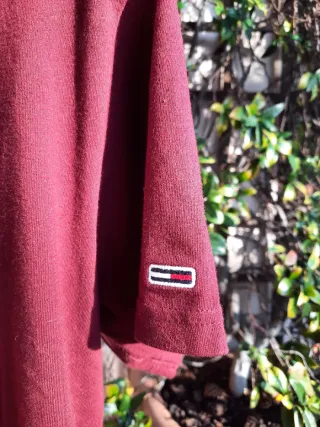 T-shirt Tommy Jeans Bordeaux