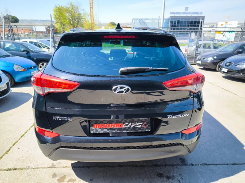 Hyundai Tucson 1.7 CRDI BD Tecno Sky Safe 4x2 2016, foto 6