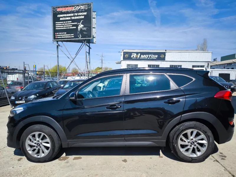 Hyundai Tucson 1.7 CRDI BD Tecno Sky Safe 4x2 2016, foto 8