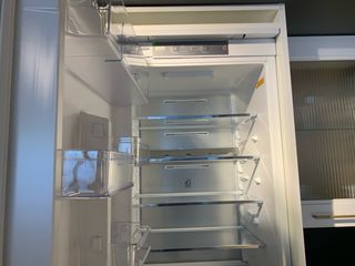 Frigorífico Combi Integrado Whirlpool