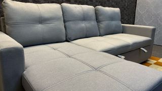 Sofá Pau Gris Claro Moderno de Tela de 3 Plazas