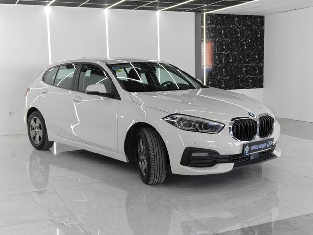 BMW Serie 1 2021 116d Eficiencia y Bajo Consumo!