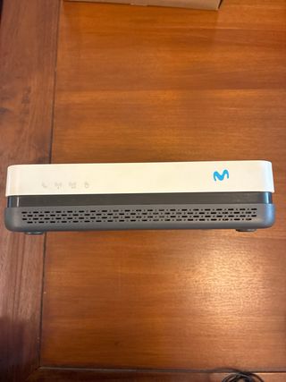 Router Fibra Movistar con Mando