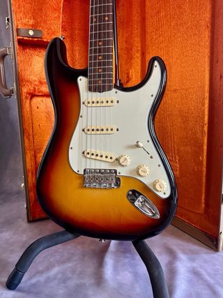Fender Stratocaster AVRI II 61