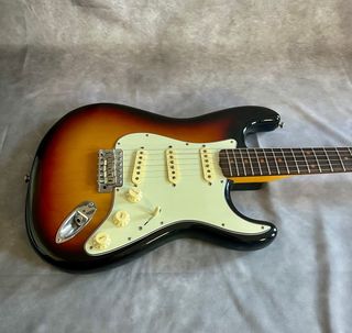 Fender Stratocaster AVRI II 61