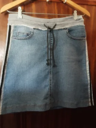 Conjunto falda vaquera y camiseta cebra