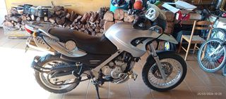 BMW F650GS Adventure Moto Gris/Plata