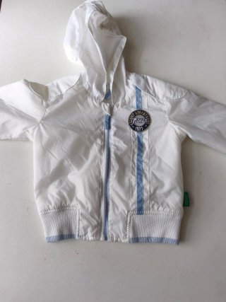 Giacca Benetton bianca con dettagli azzurri