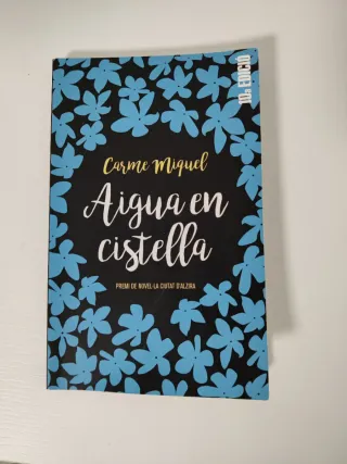 Libro Aigua en Cistella