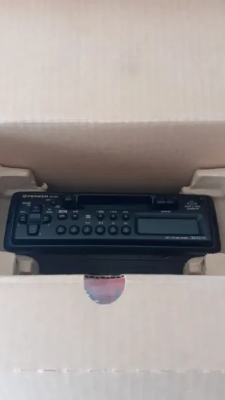 Reproductor Coche Pioneer KEN-3600.