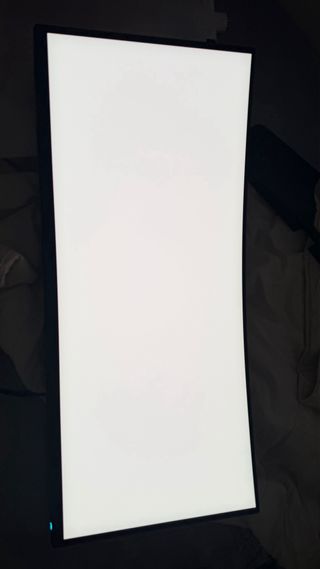 Monitor Alienware AW3423DWF.