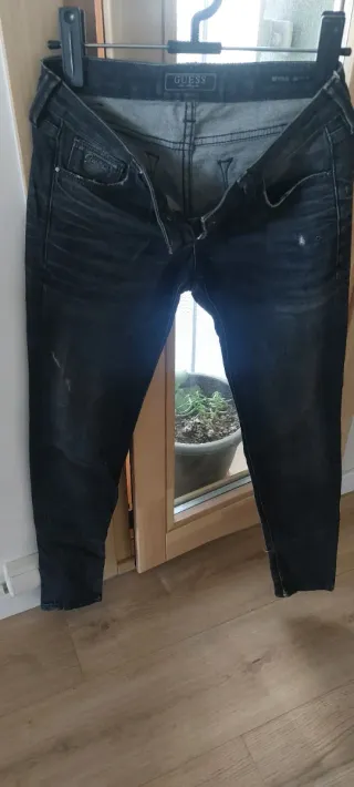 Pantalones Guess Negros