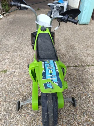 Moto Kawasaki Cross Infantil Verde