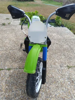 Moto Kawasaki Cross Infantil Verde