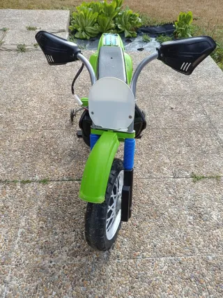 Moto Kawasaki Cross Infantil Verde