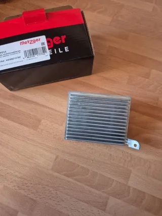 Regulador aire trasero Mercedes Viano nuevo