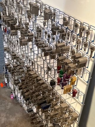 Lotes para ferreteria