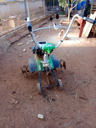 Motoazada Viking HB 585