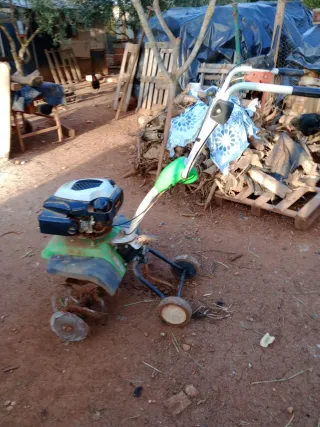 Motoazada Viking HB 585