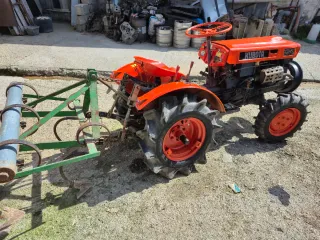 Tractor Kubota B6000